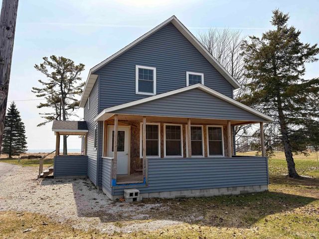 13835 Main St. Ll Road, Nahma, MI 49864
