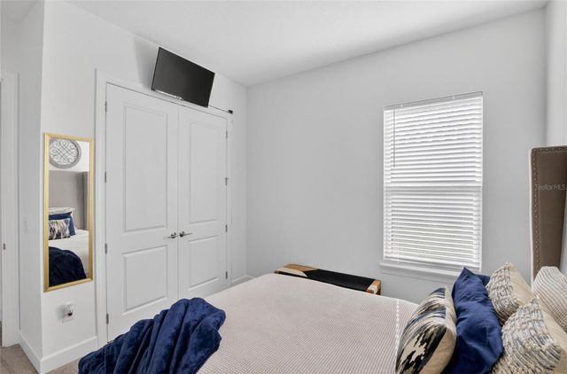 10807 WICKER PARK PLACE, Palmetto, FL 34221