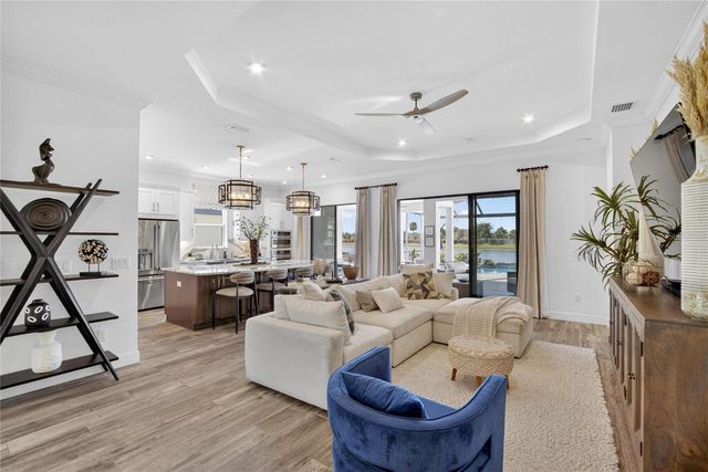 10807 WICKER PARK PLACE, Palmetto, FL 34221