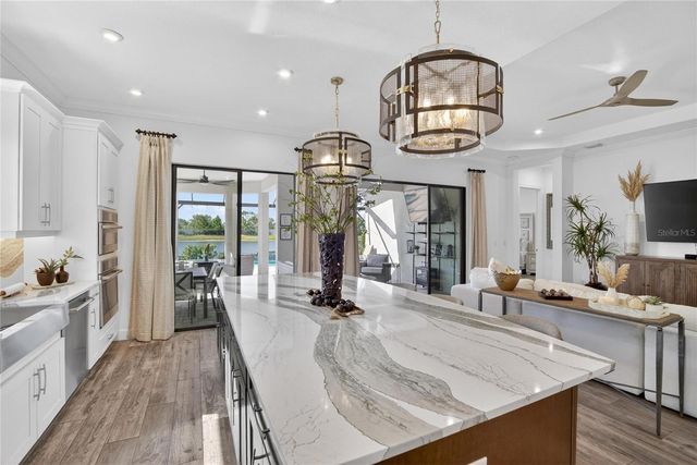 10807 WICKER PARK PLACE, Palmetto, FL 34221