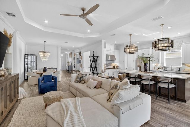 10807 WICKER PARK PLACE, Palmetto, FL 34221