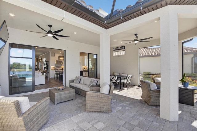 10807 WICKER PARK PLACE, Palmetto, FL 34221