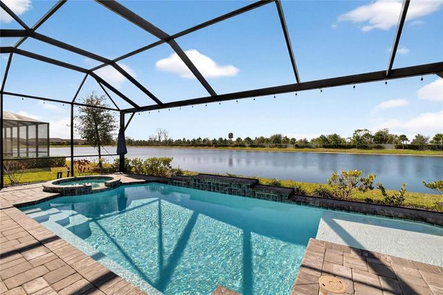 10807 WICKER PARK PLACE, Palmetto, FL 34221