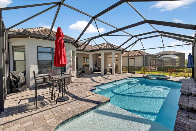 10807 WICKER PARK PLACE, Palmetto, FL 34221