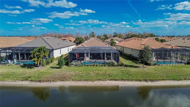 10807 WICKER PARK PLACE, Palmetto, FL 34221