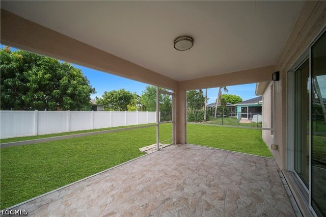 2007 NW 21ST ST, Cape Coral, FL 33993