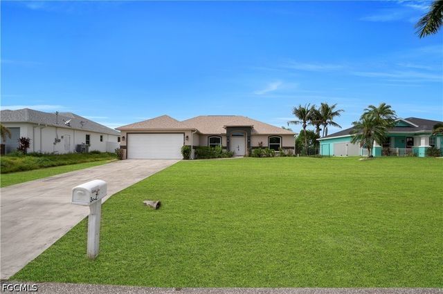 2007 NW 21ST ST, Cape Coral, FL 33993
