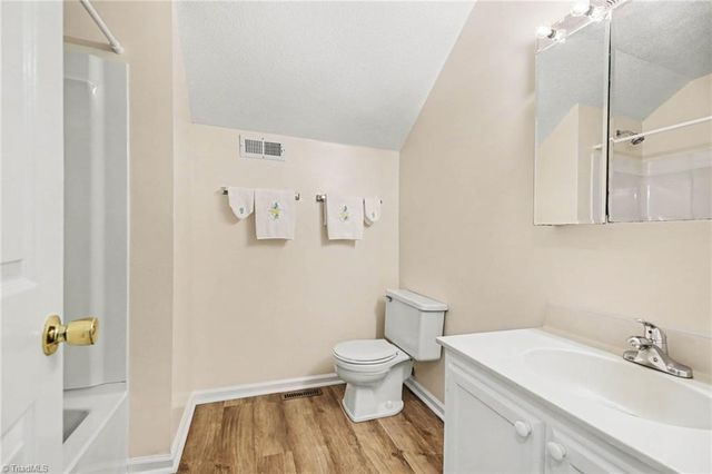 4335 Creekridge Lane, Kernersville, NC 27284