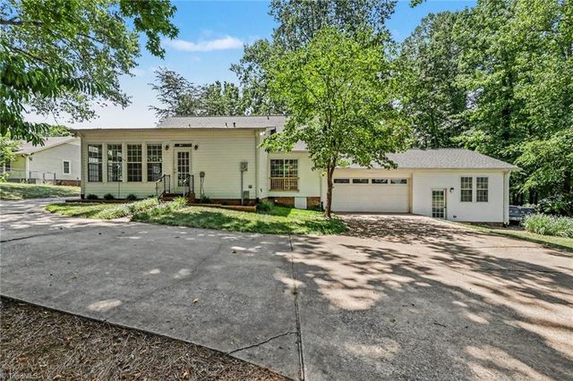 4335 Creekridge Lane, Kernersville, NC 27284