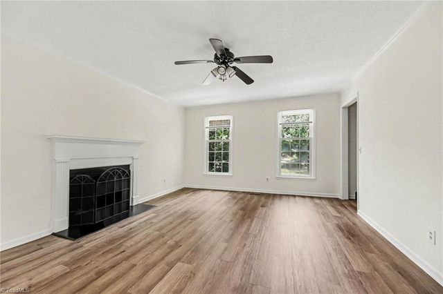 4335 Creekridge Lane, Kernersville, NC 27284