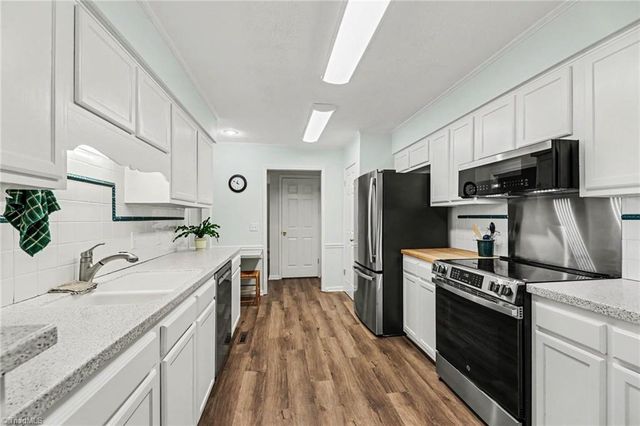 4335 Creekridge Lane, Kernersville, NC 27284