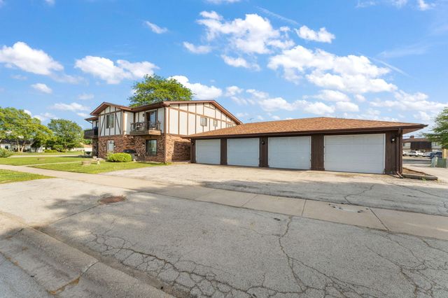 100 Plum Creek Drive Apt.3, Schererville, IN 46375