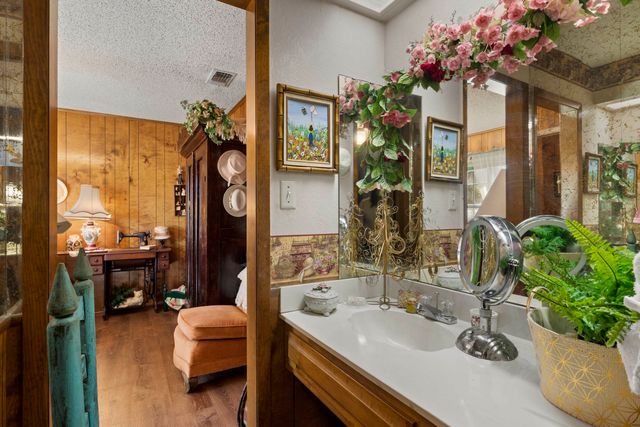 12869 N Highway 259, Omaha, TX 75571