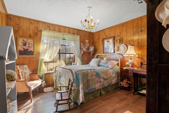 12869 N Highway 259, Omaha, TX 75571