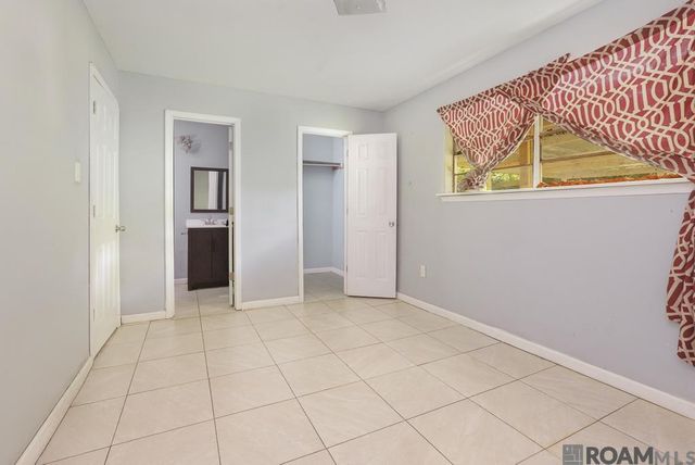 9324 & 9328 Prescott Dr, Baton Rouge, LA 70814