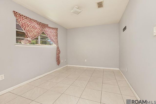 9324 & 9328 Prescott Dr, Baton Rouge, LA 70814