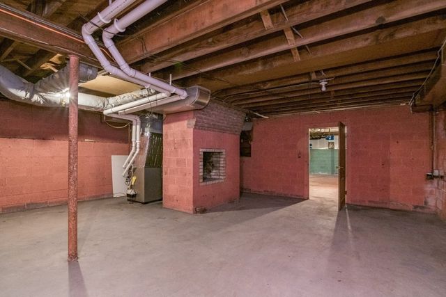 136 Lincoln Avenue, Amherst, MA 01002