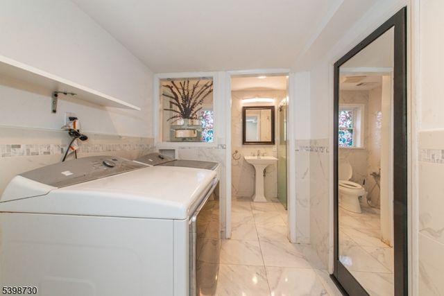 115 Northfield Rd, Parsippany-troy Hills Twp., NJ 07054