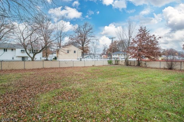 115 Northfield Rd, Parsippany-troy Hills Twp., NJ 07054