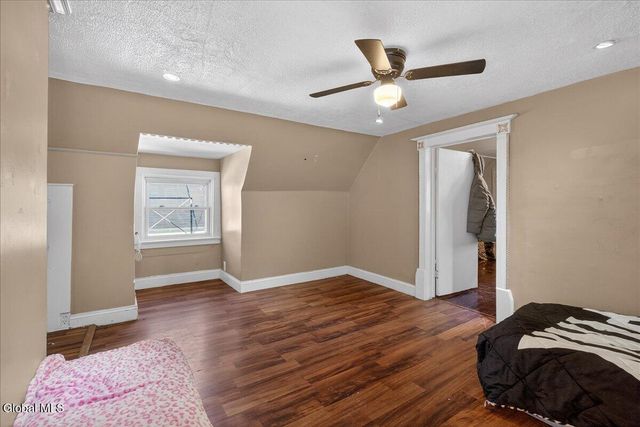 912-914 Cutler Street, Schenectady, NY 12303