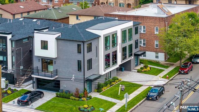 500 2nd A, Palisades Park, NJ 07650