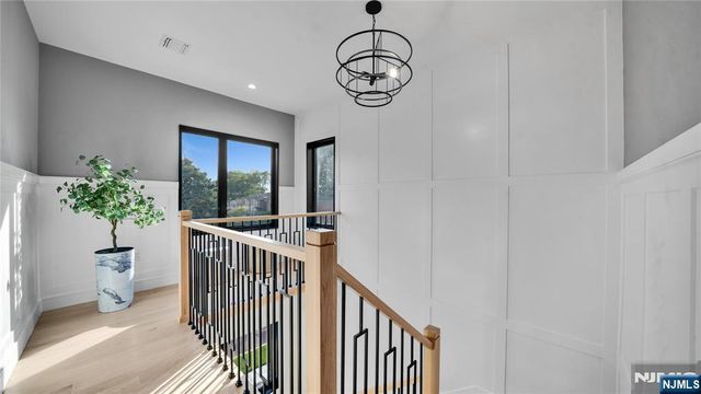 500 2nd A, Palisades Park, NJ 07650