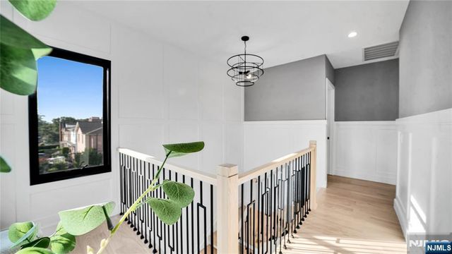 500 2nd A, Palisades Park, NJ 07650
