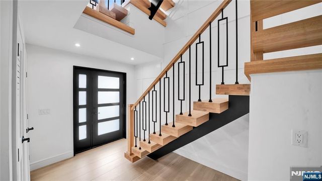 500 2nd A, Palisades Park, NJ 07650