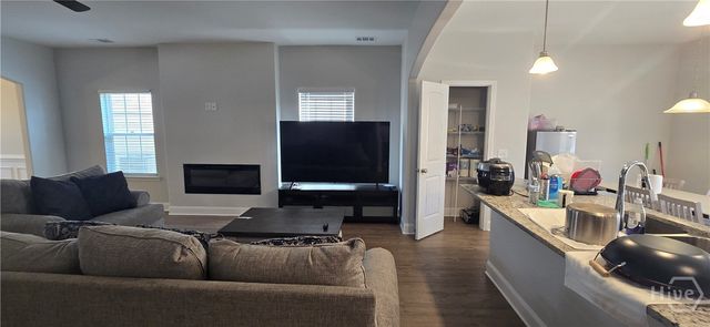 7 Sago Palm Way, Bloomingdale, GA 31302