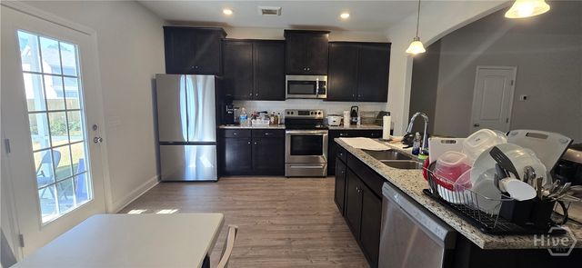 7 Sago Palm Way, Bloomingdale, GA 31302