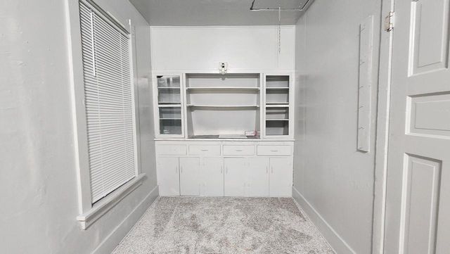 1527 N 33rd STREET, Milwaukee, WI 53208