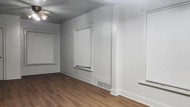 1527 N 33rd STREET, Milwaukee, WI 53208