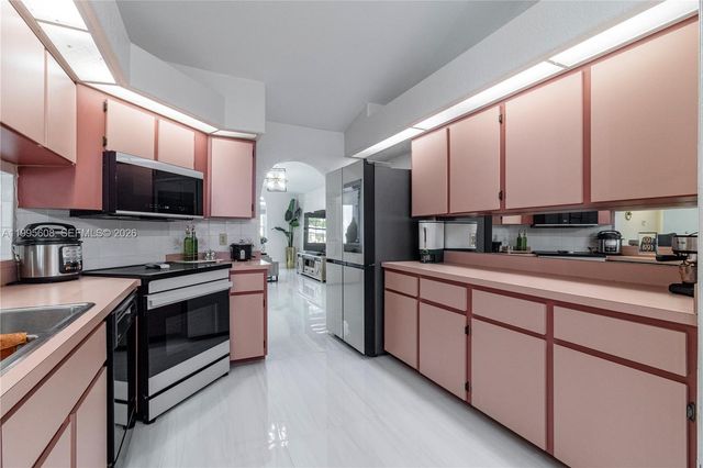 19971 MIDWAY BLVD, Port Charlotte, FL 33948