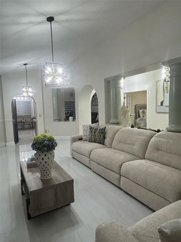 19971 MIDWAY BLVD, Port Charlotte, FL 33948