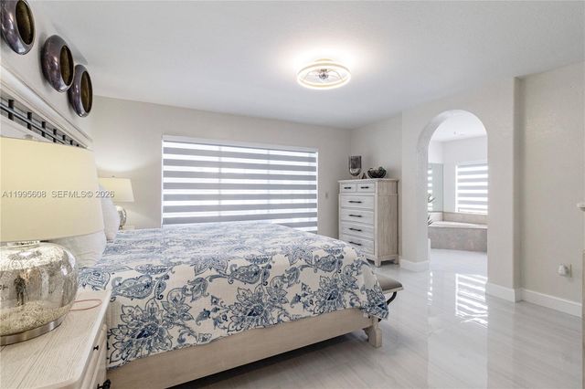 19971 MIDWAY BLVD, Port Charlotte, FL 33948