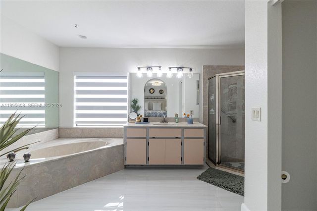 19971 MIDWAY BLVD, Port Charlotte, FL 33948