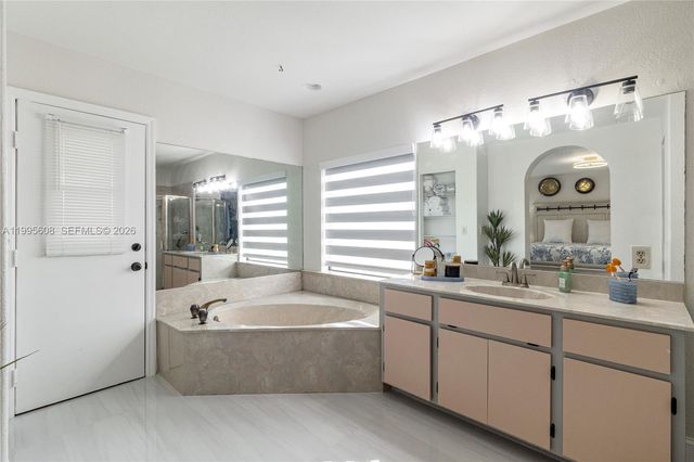 19971 MIDWAY BLVD, Port Charlotte, FL 33948