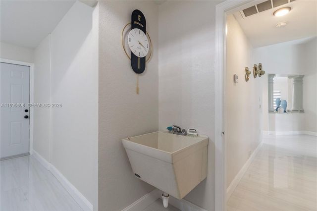 19971 MIDWAY BLVD, Port Charlotte, FL 33948