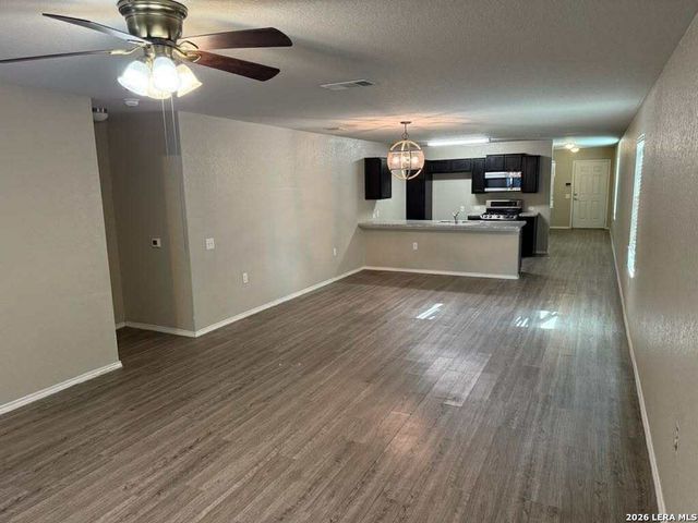 11635 Tiger Woods, San Antonio, TX 78221