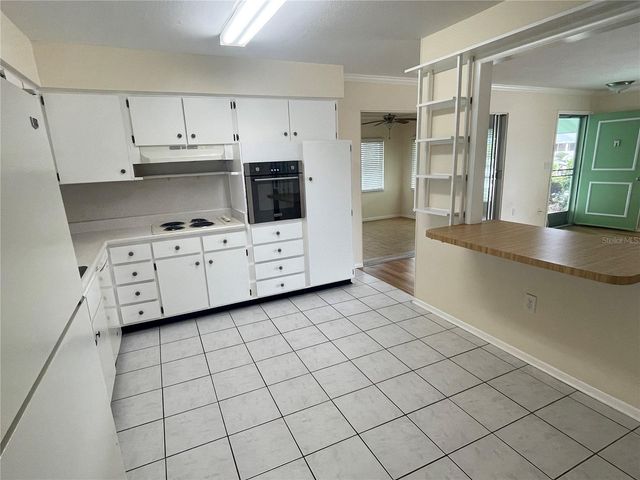 701 CYPRESS PLACE, Sun City Center, FL 33573