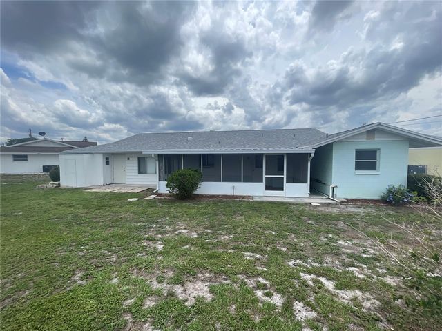 701 CYPRESS PLACE, Sun City Center, FL 33573