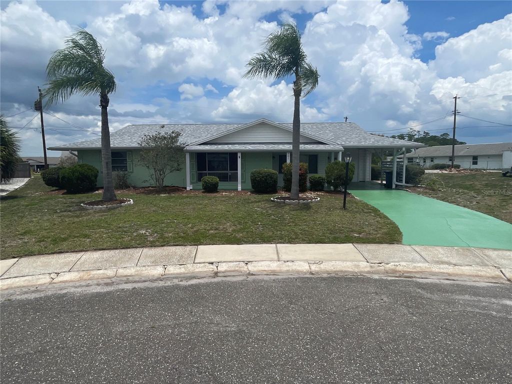 701 CYPRESS PLACE, Sun City Center, FL 33573