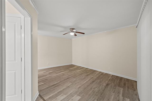 102 Strand St Street 31, Galveston, TX 77550