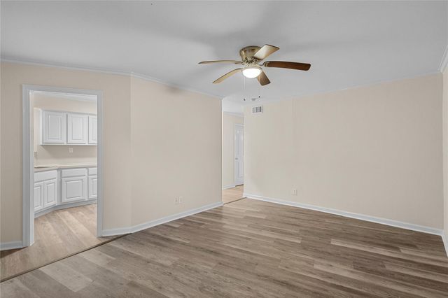 102 Strand St Street 31, Galveston, TX 77550
