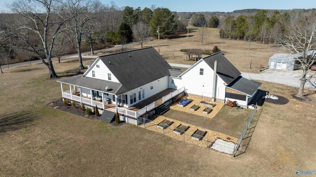 930 County Road 361, Fort Payne, AL 35967