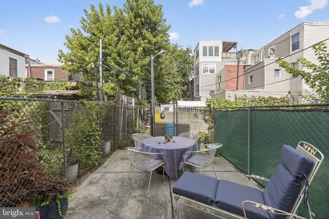 2314 EMERALD ST, Philadelphia, PA 19125
