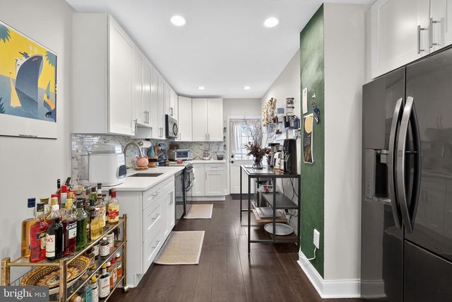 2314 EMERALD ST, Philadelphia, PA 19125