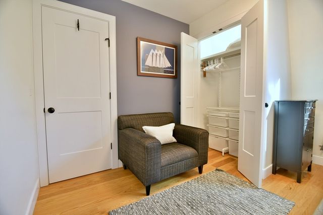 145 Stoughton St 5, Boston, MA 02125