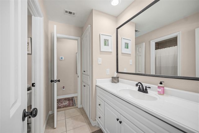 118 Willowcrest Drive, Garland, TX 75040