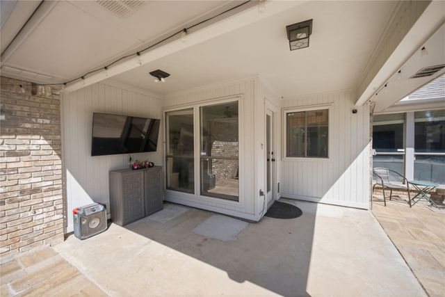 118 Willowcrest Drive, Garland, TX 75040